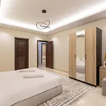 Signature Stays Spacious Luxury Apt