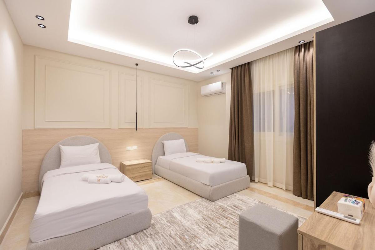 Apartment Signature Spacious Luxury *